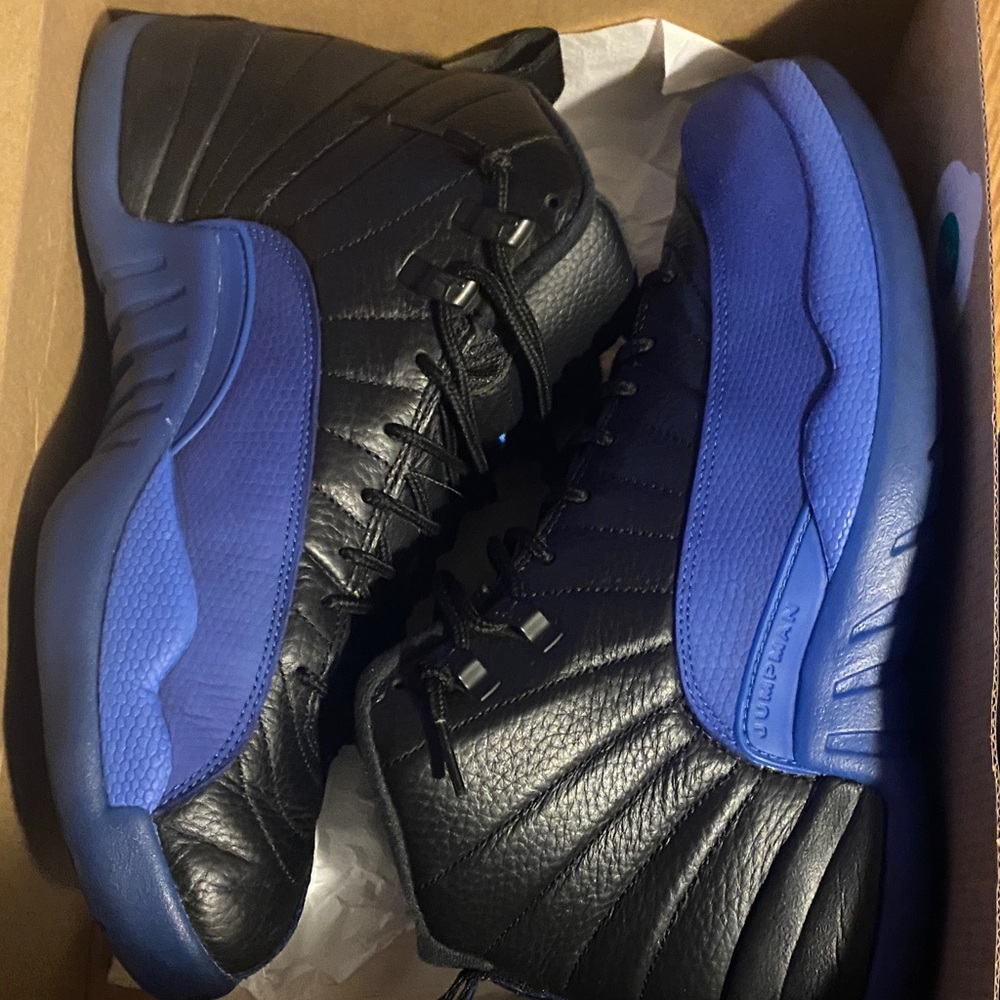 Jordan game royal blue 12s